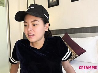 Thai dame trims beaver together with gets creampied