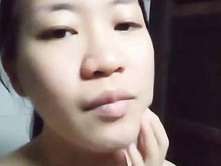 Asian girl is ennuy? elbow residence alone