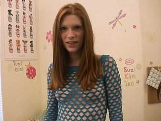 Teen Amelia strips for the principal time in softcore