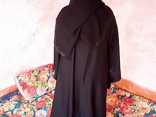 فتاة باكستانية الحجاب مع MMS Unending Fucked Hardcore