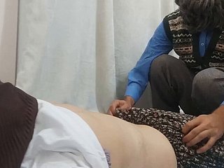 البروفيسور الملتحي يمارس الجنس مع المرأة العربية الاباحية التركية