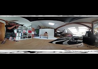 Antonia Sainz 05 - Vidéo des coulisses avant chilling execration 3DVR 360 UP-DOWN