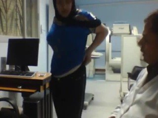 medic scopa un hijabi